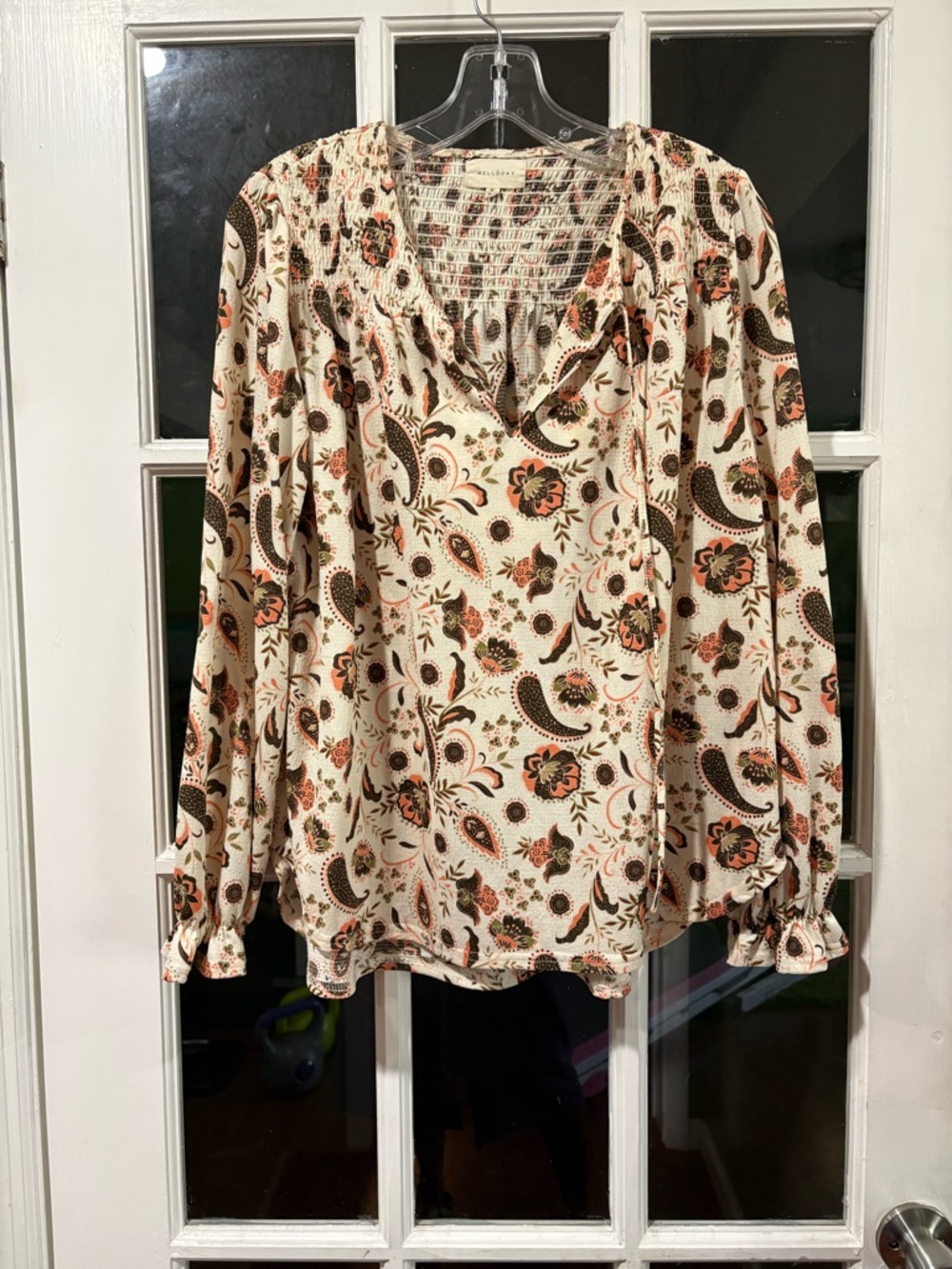 Women's Cream Paisley Floral Long-Sleeve Blouse